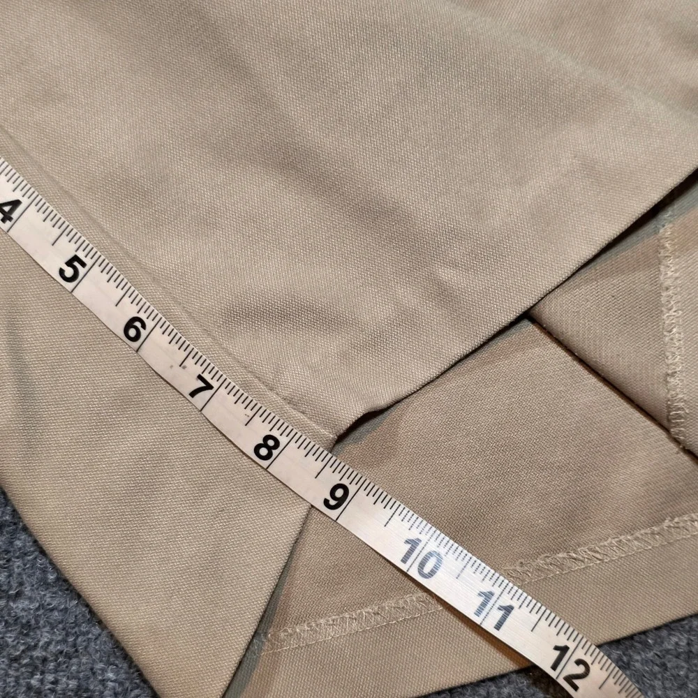Chaps Mens Tan Khaki Flat Front Golf Shorts Size 34 Preppy Flat Front Casual